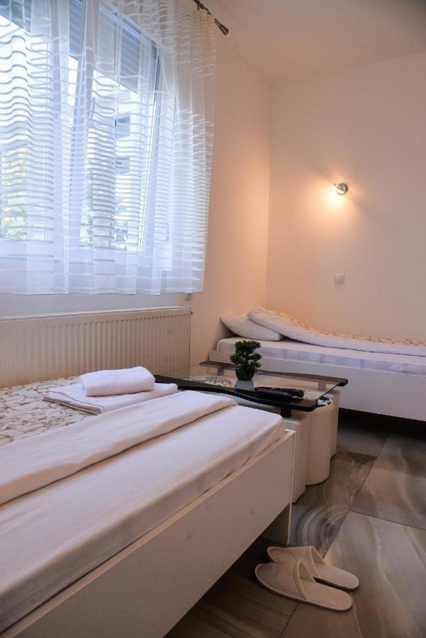 Mesecev Konak Bed and Breakfast Ni Exterior foto