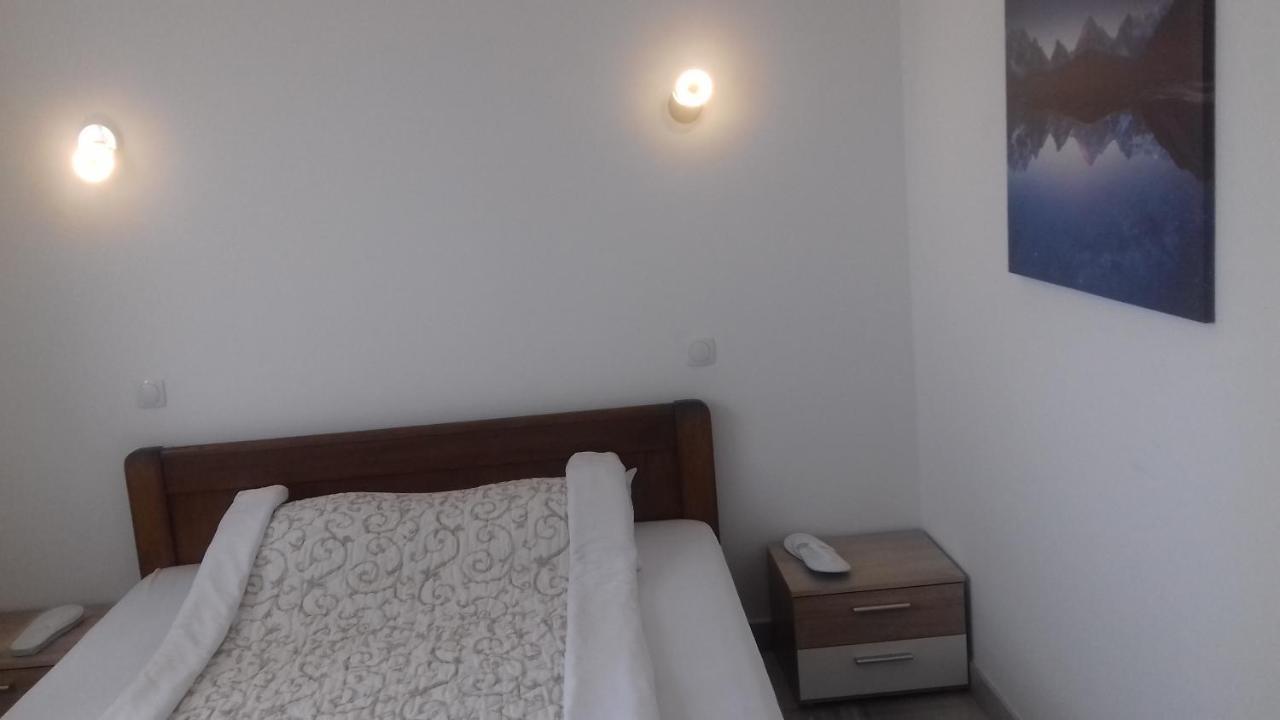 Mesecev Konak Bed and Breakfast Ni Exterior foto